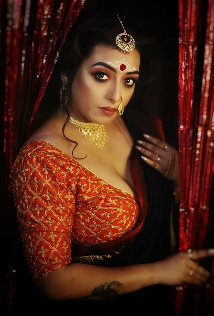 Cash Payment & Free Delivery Call Girls Available